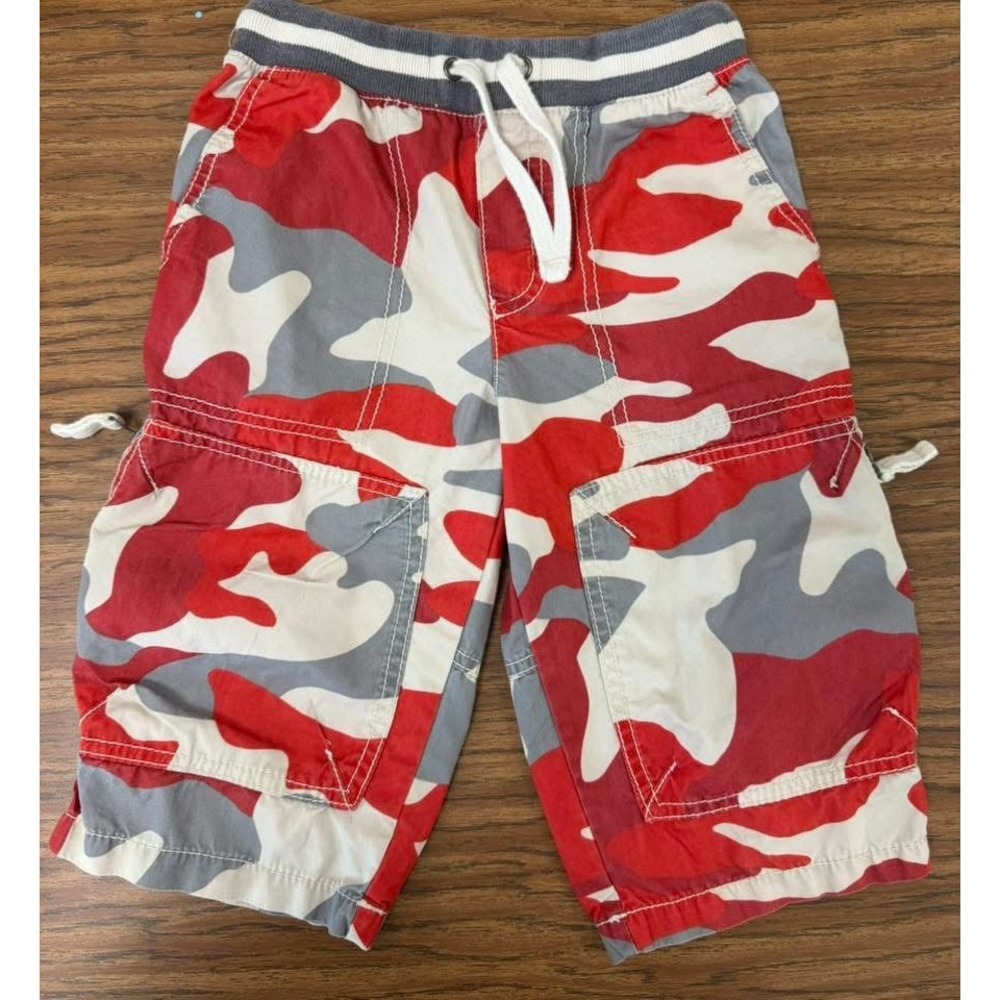 Mini Boden Boys Red Camo Cargo Shorts Size 6Y Elastic Waist Utility Shorts
